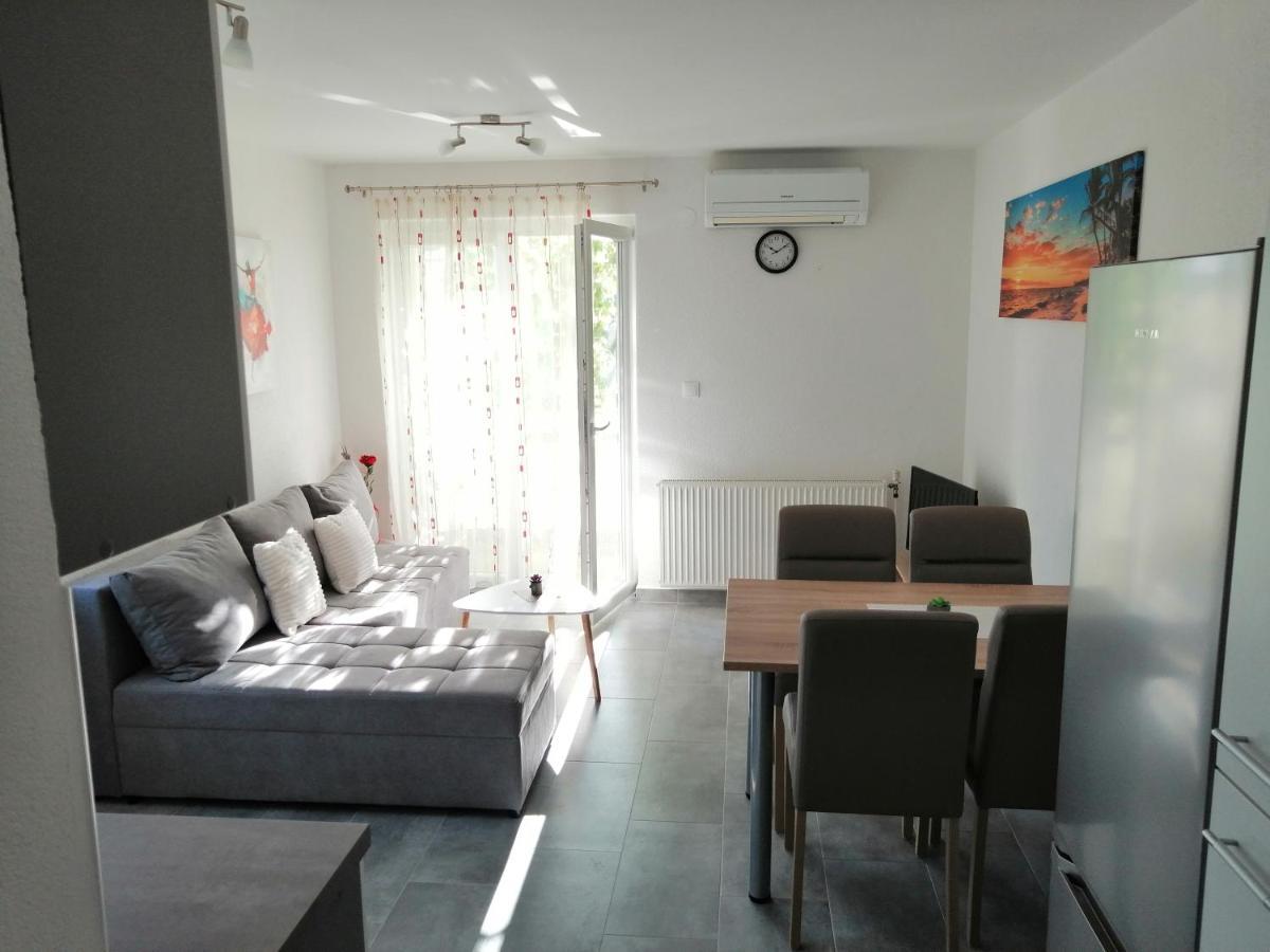 Apartmani Grabovcic Punat Exterior foto